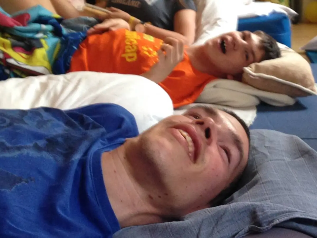 ferienohnehandicap-camp-I-2017_klangschalen_008