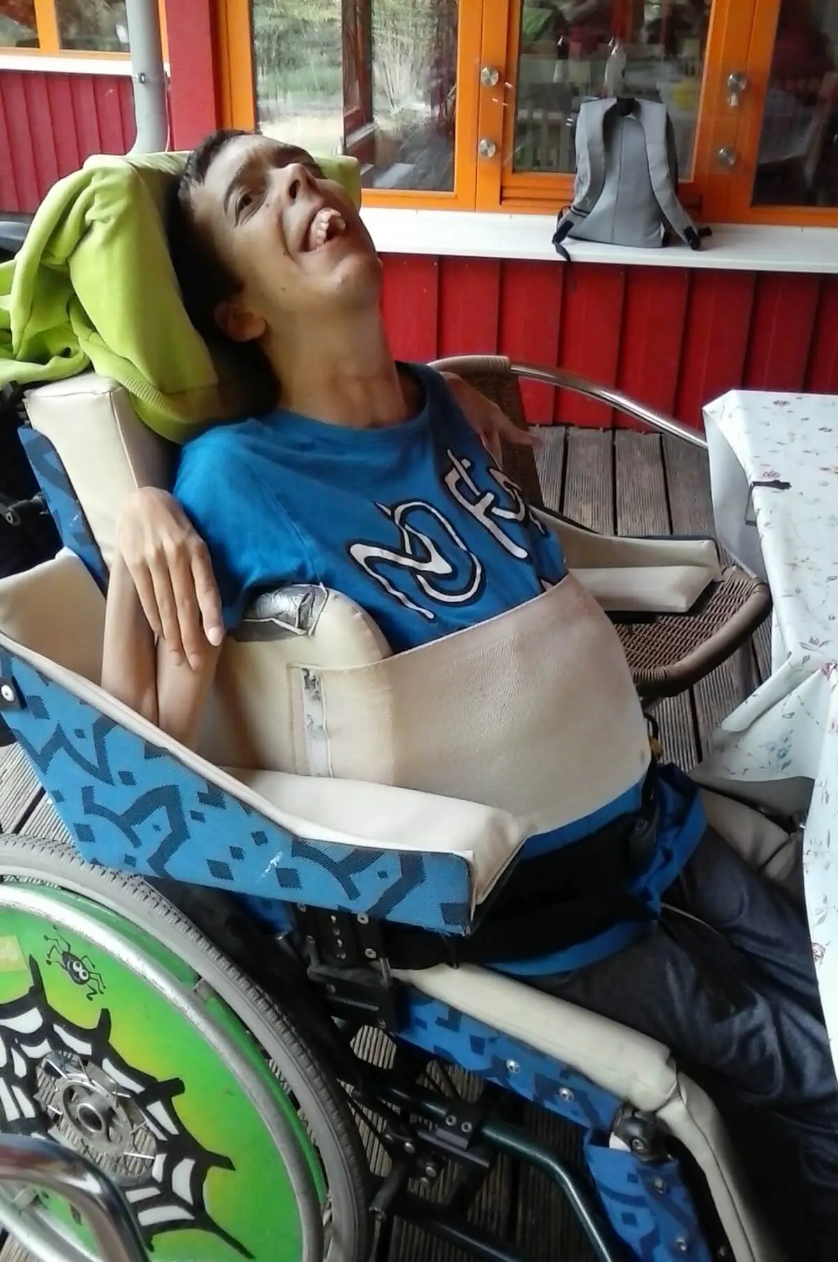 ferienohnehandicap-camp-I-2017_klangschalen_043