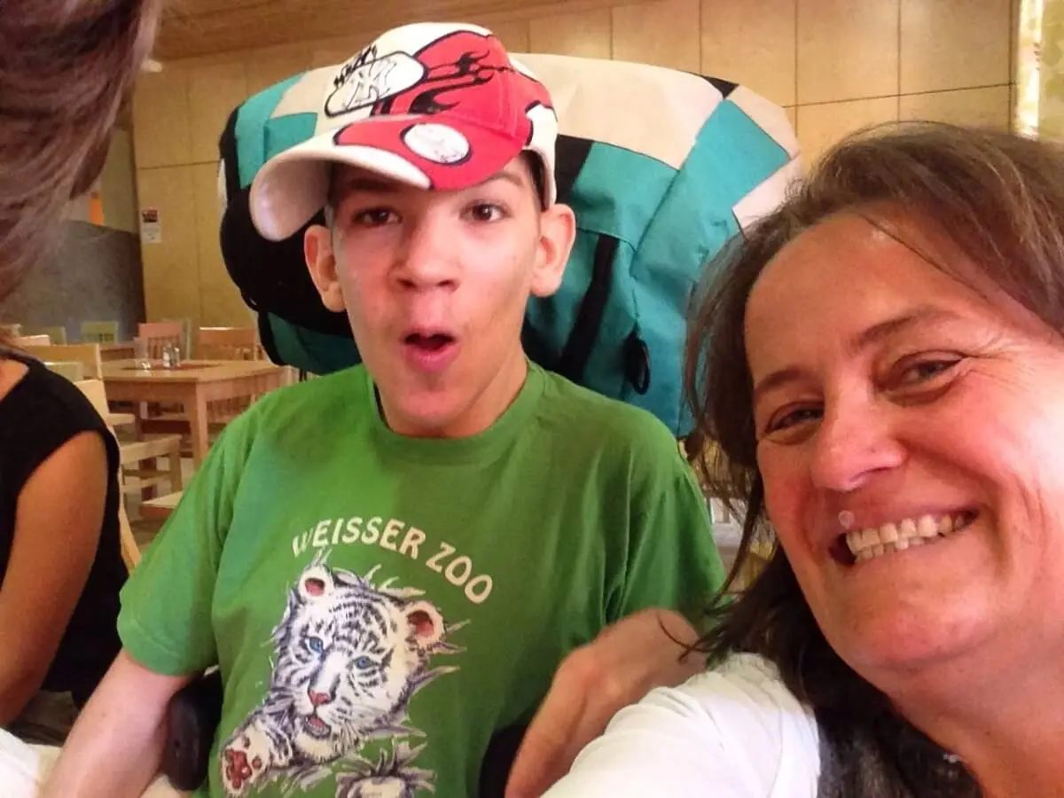 ferienohnehandicap-camp-I-2017_schwimmen_009