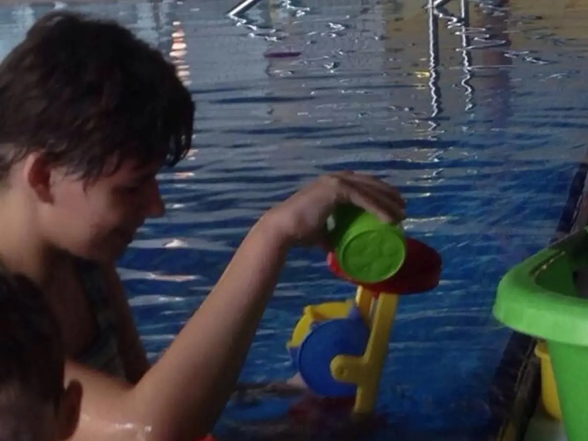 ferienohnehandicap-camp-I-2017_schwimmen_017