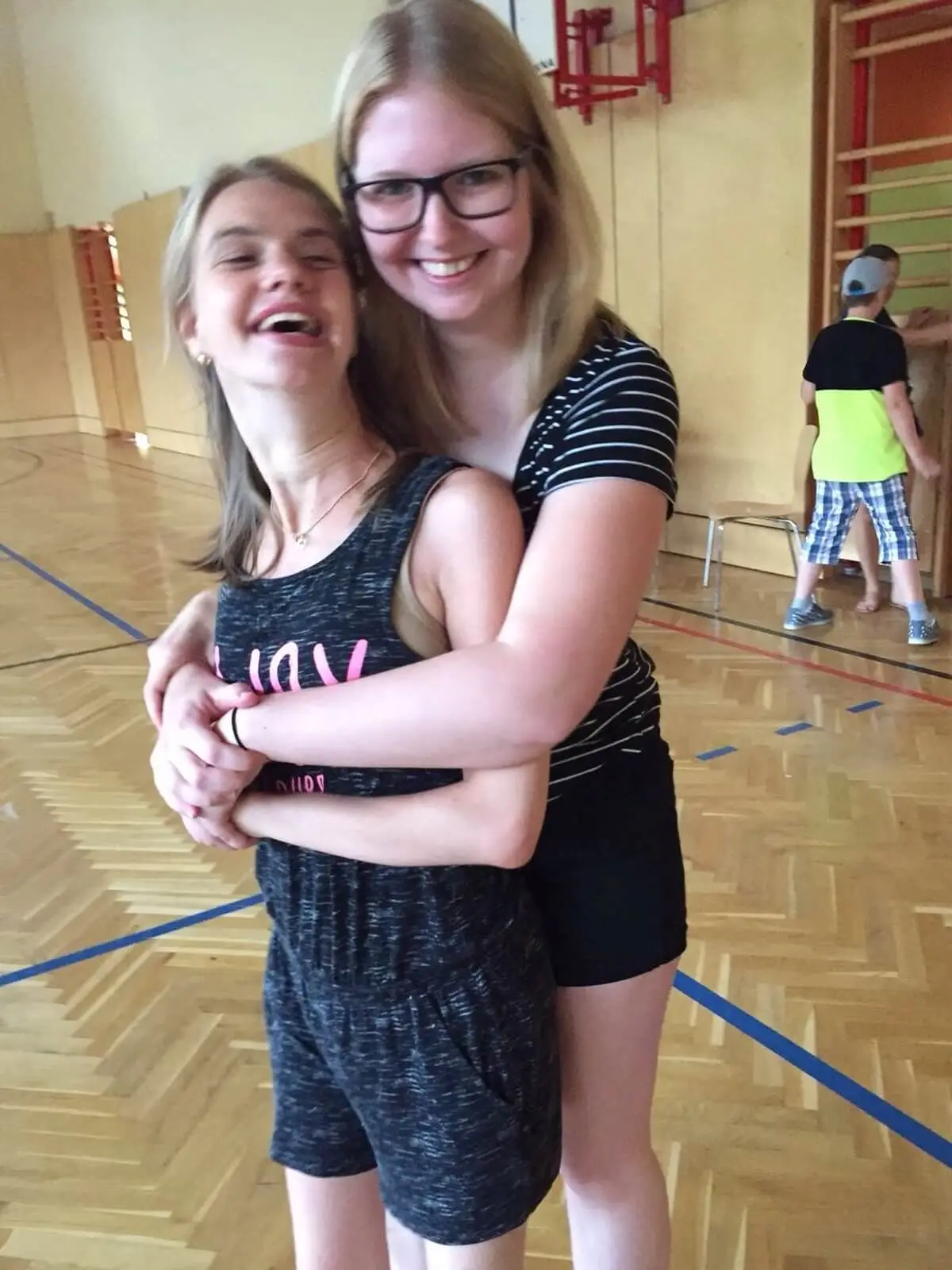 ferienohnehandicap-camp-I-2017_schwimmen_025