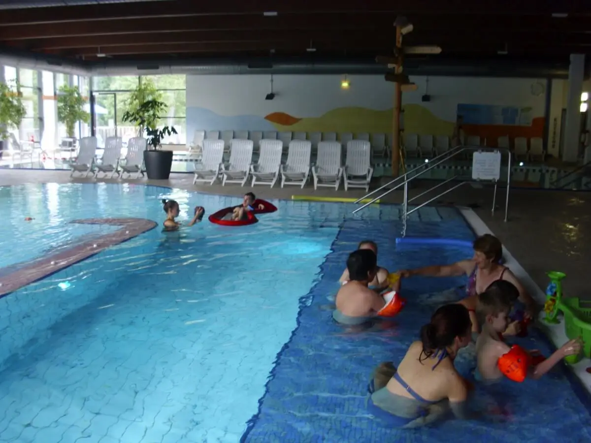 ferienohnehandicap-camp-I-2017_schwimmen_034