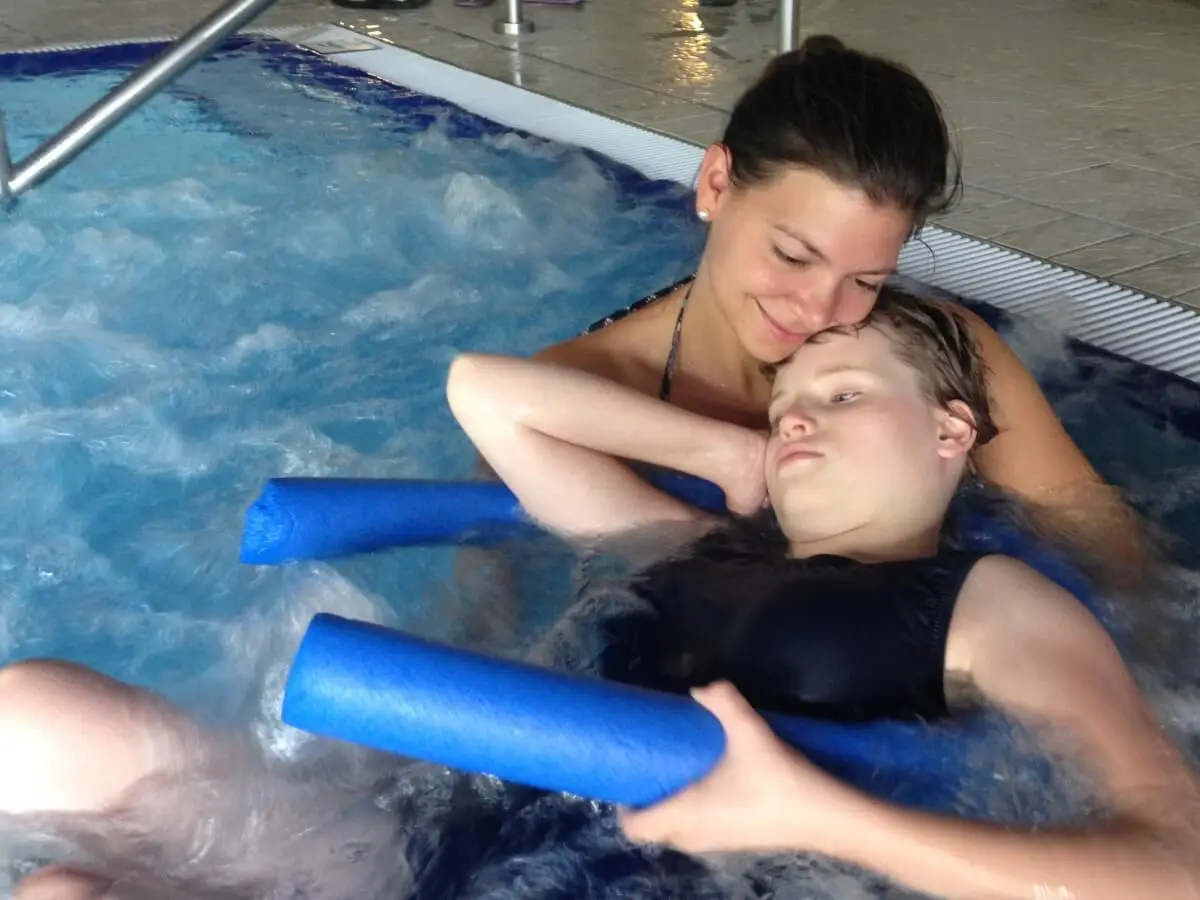 ferienohnehandicap-camp-II-2017_schwimmen_005