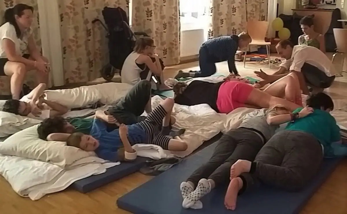 ferienohnehandicap-camp-III-2017_klangschalen_018