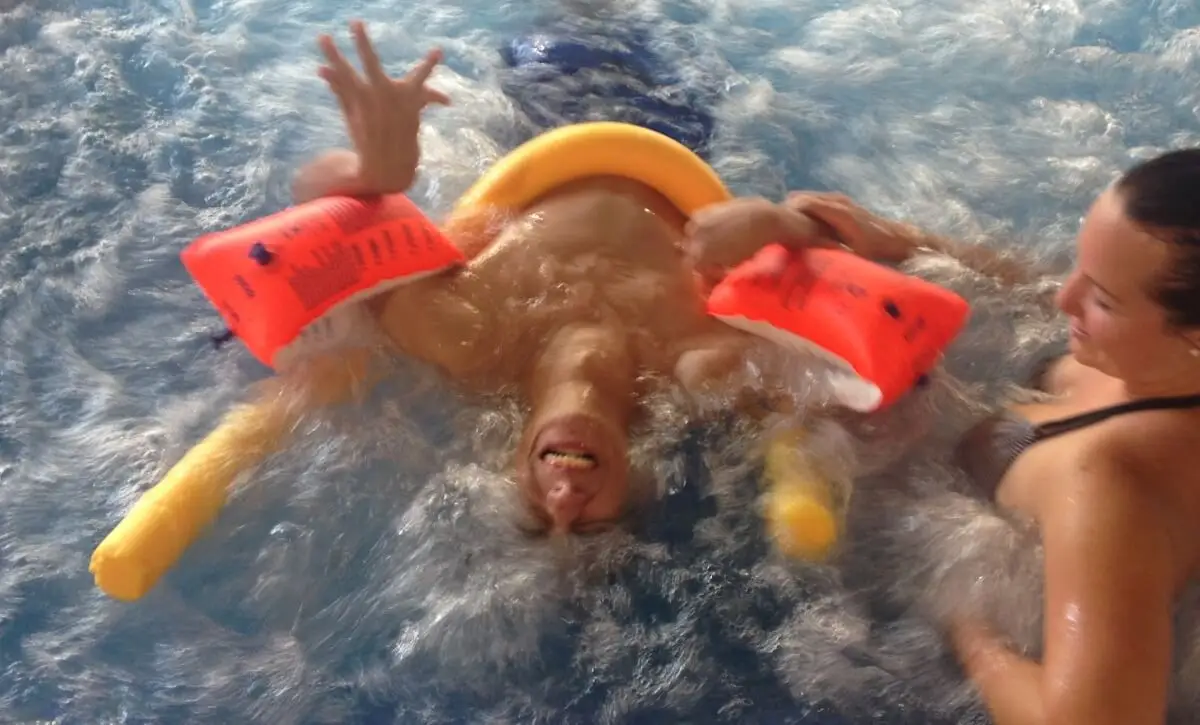 ferienohnehandicap-camp-III-2017_schwimmen_dienstag_016