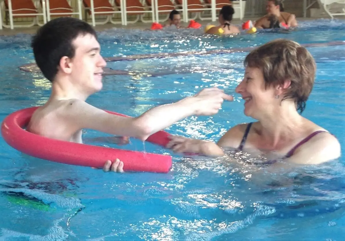 ferienohnehandicap-camp-III-2017_schwimmen_dienstag_018