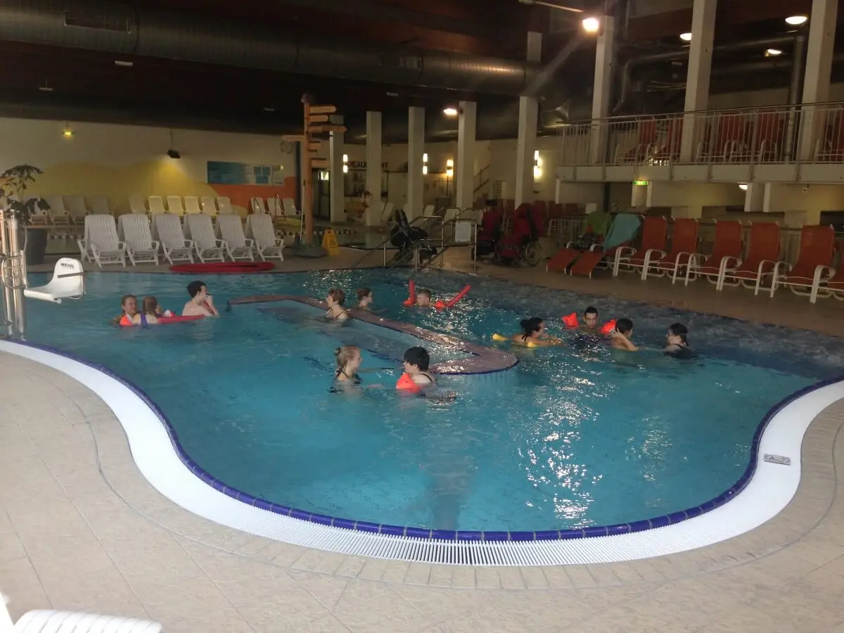 ferienohnehandicap-camp-III-2017_schwimmen_dienstag_023